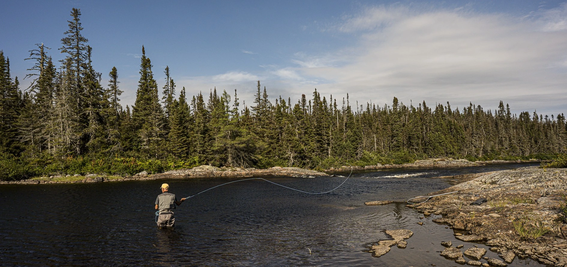 Pêche à la mouche en fin de journée